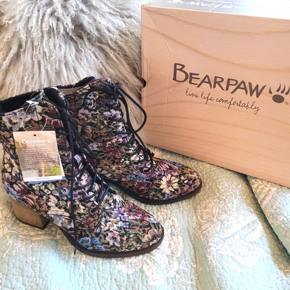 BearPaw Shoes - Bearpaw Topaz Black Print Vintage inspired floral tapestry lace-up booties NWT